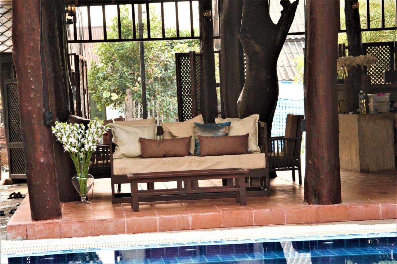 อลานา หลวงพระบาง Hotel ภายนอก รูปภาพ